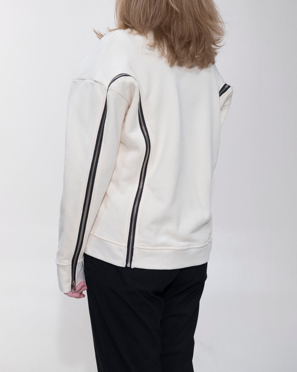 Parallel Zip Sweatshirt in Natural