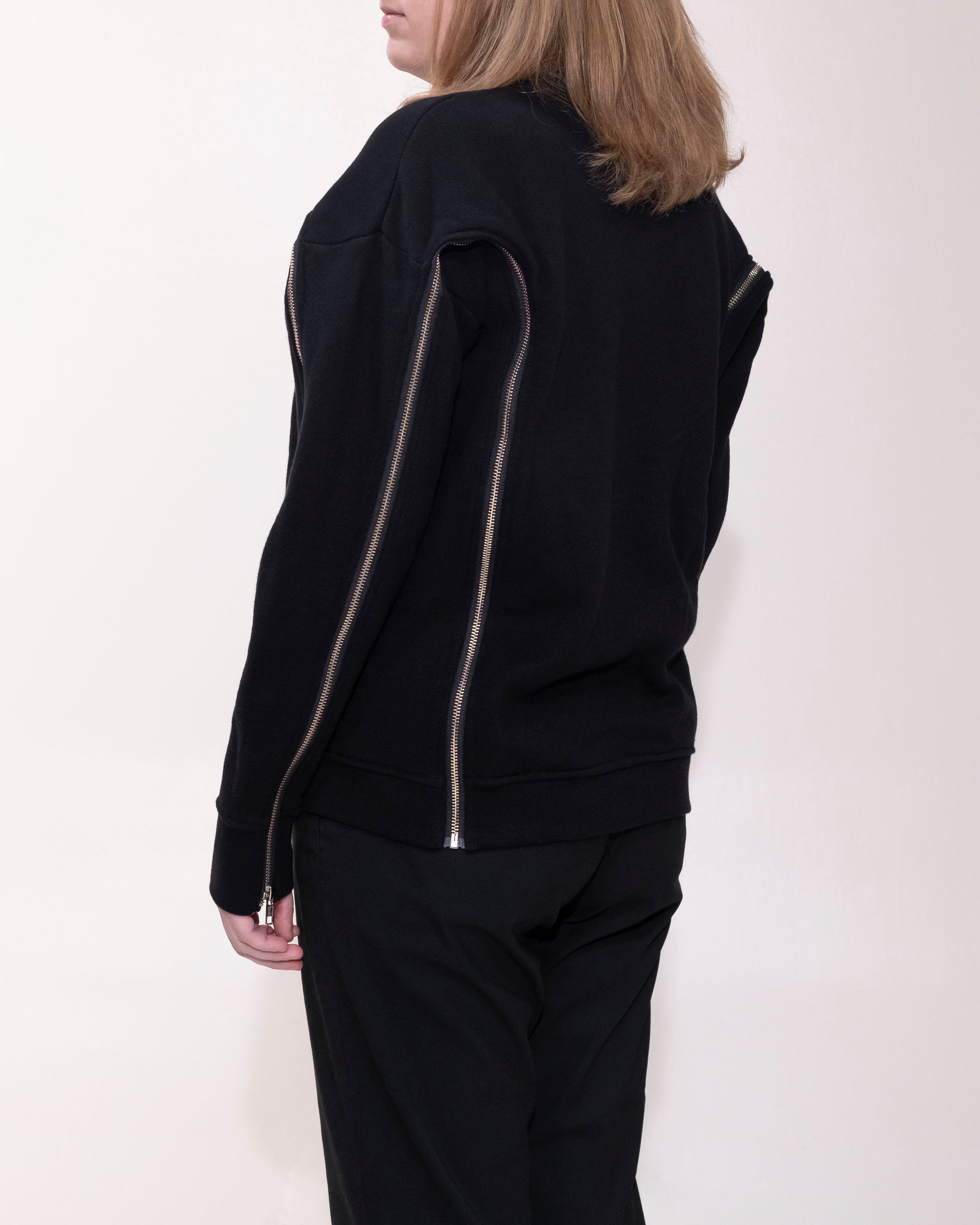 Parallel Zip Sweatshirt in Black