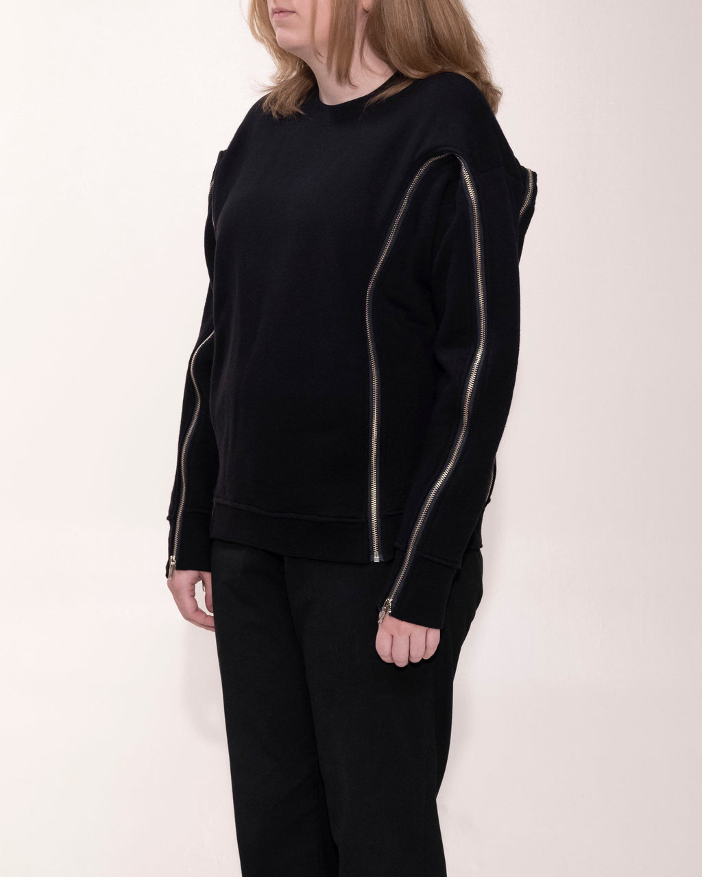 Parallel Zip Sweatshirt in Black