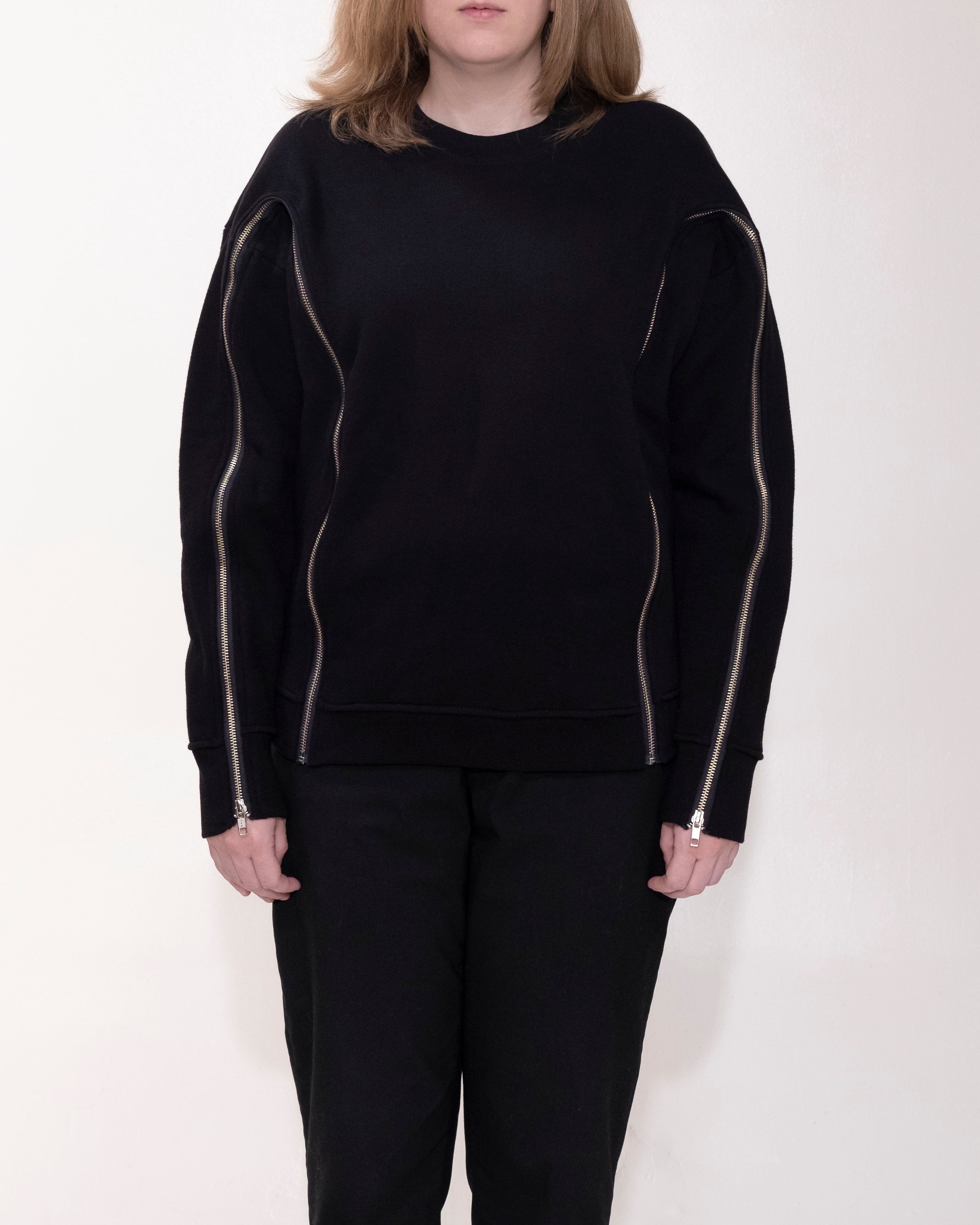 Parallel Zip Sweatshirt in Black